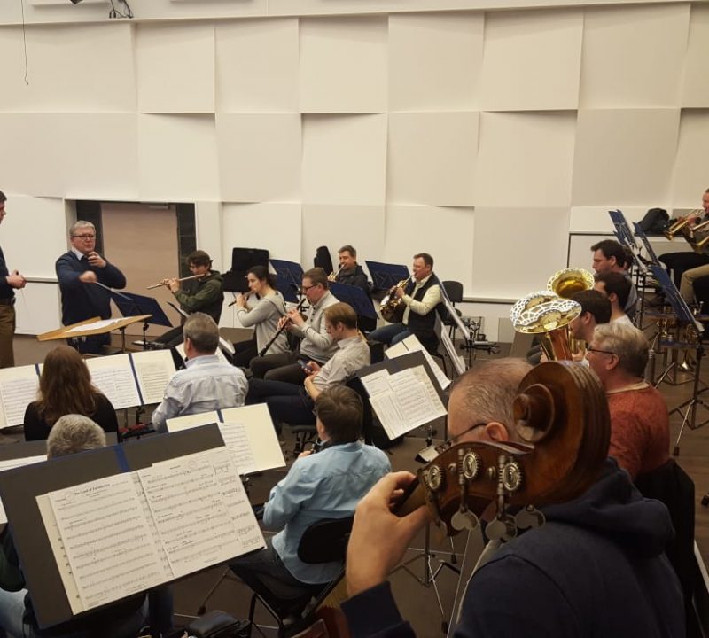 Warum brauchen Orchester einen Dirigenten?